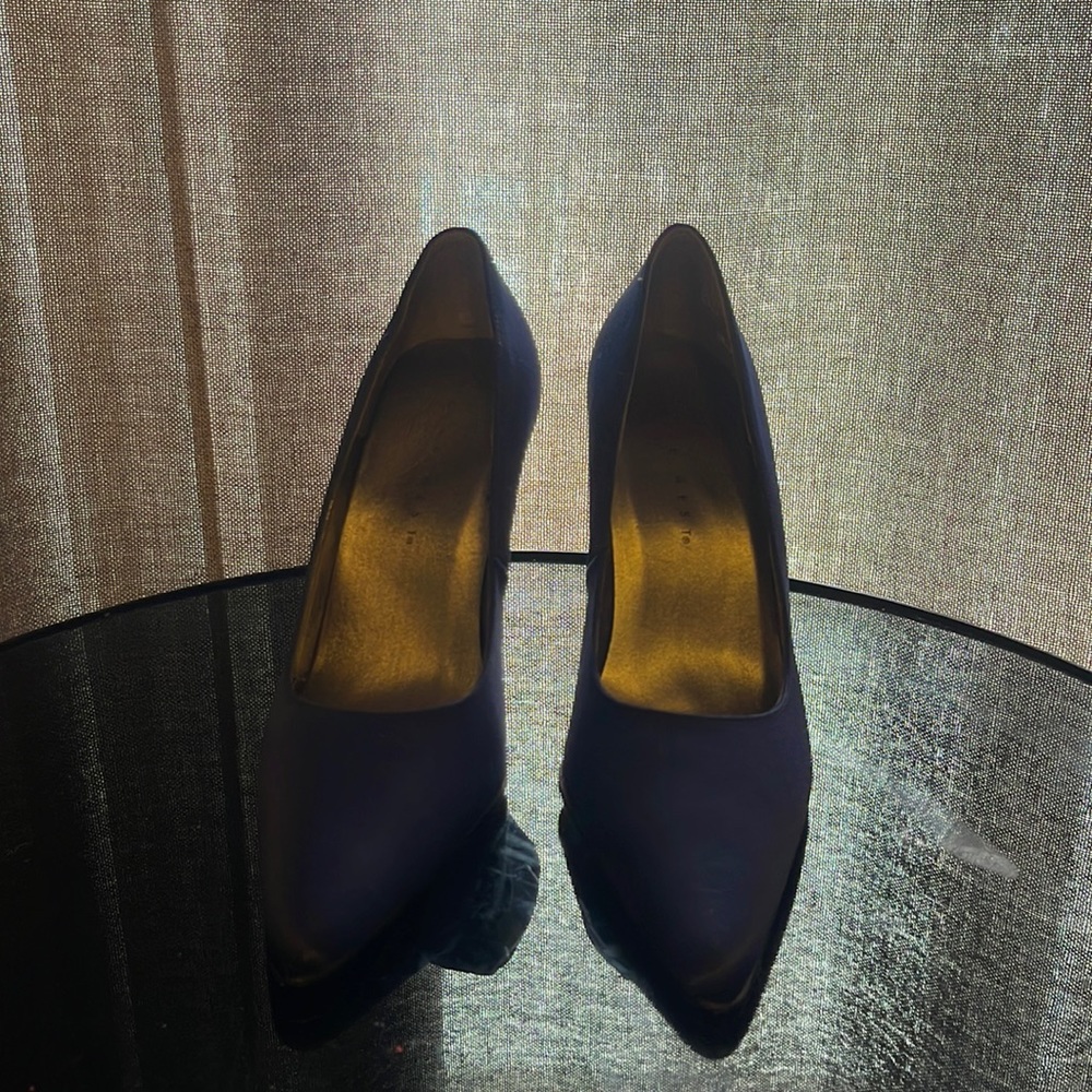 Like New Blue Nine West Heels
